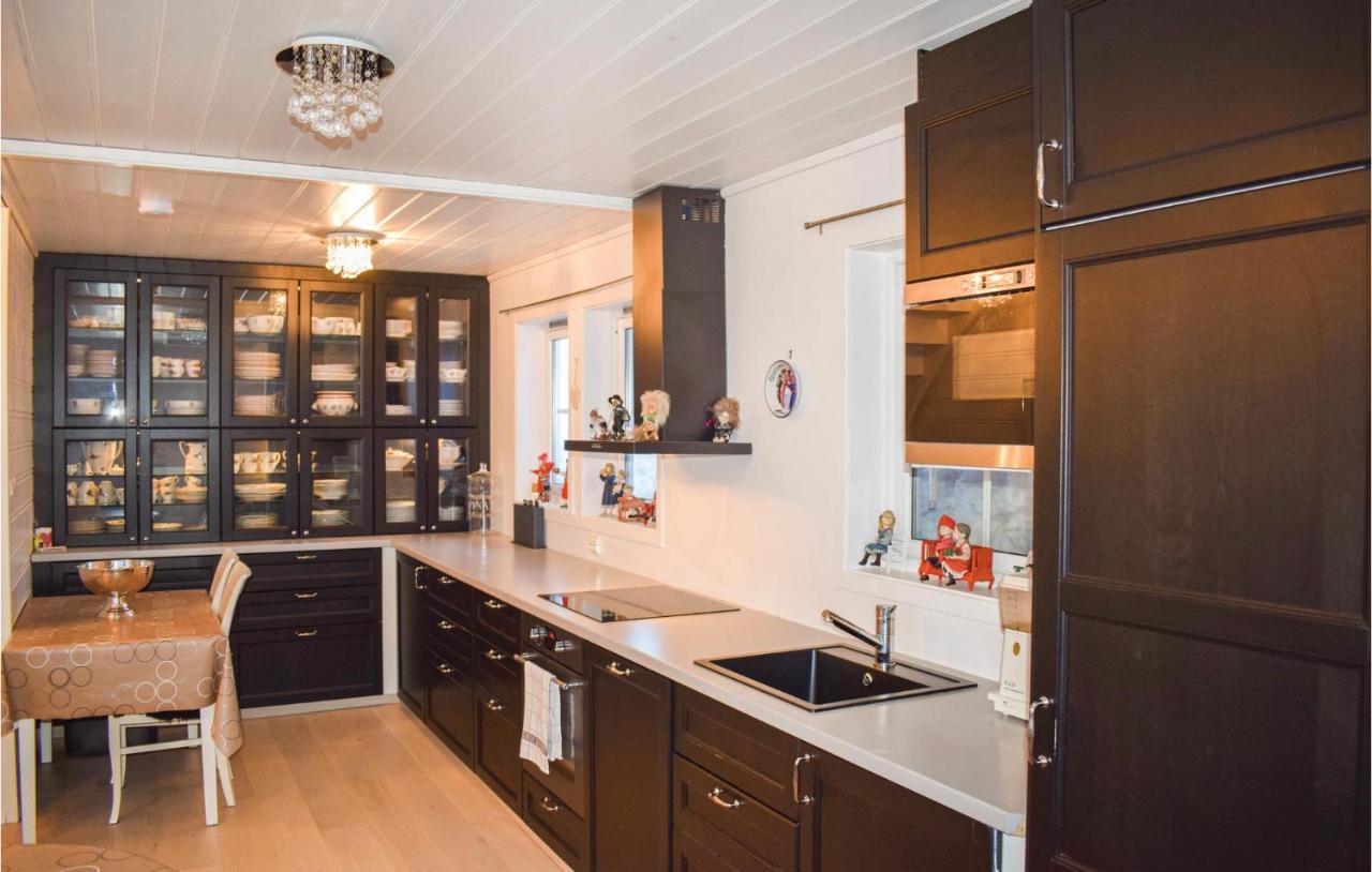 5 Bedroom Cozy Home In Norheimsund Dış mekan fotoğraf